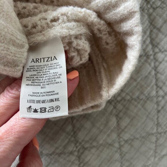 Aritzia Babaton XS Antiqua Sweater - Picture 4 of 6